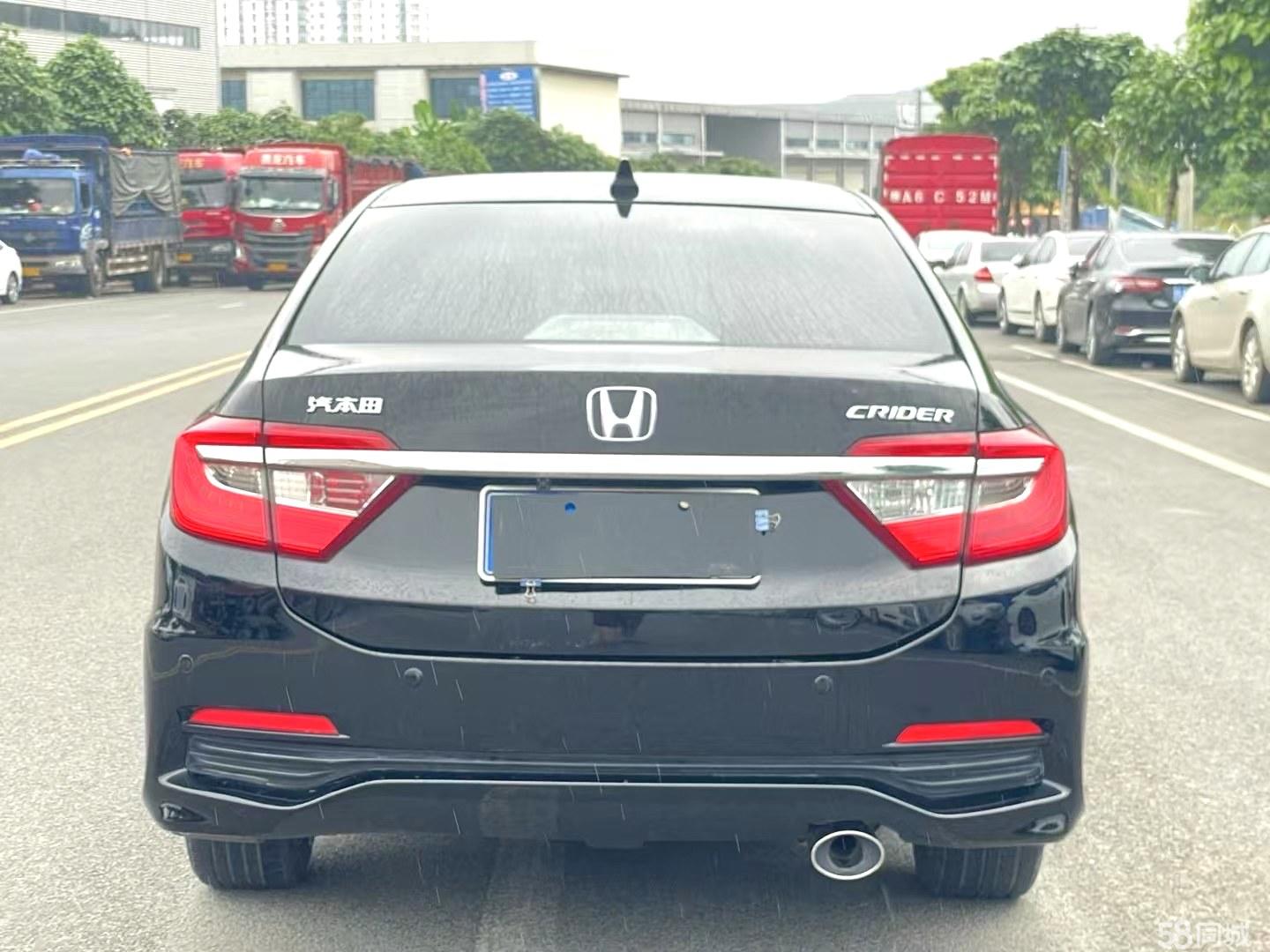 Honda Crider 2015 car image #6