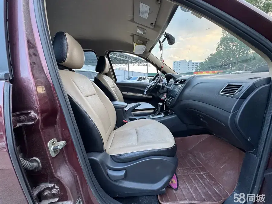 Forthing JOYEAR X5 2014 car image #6