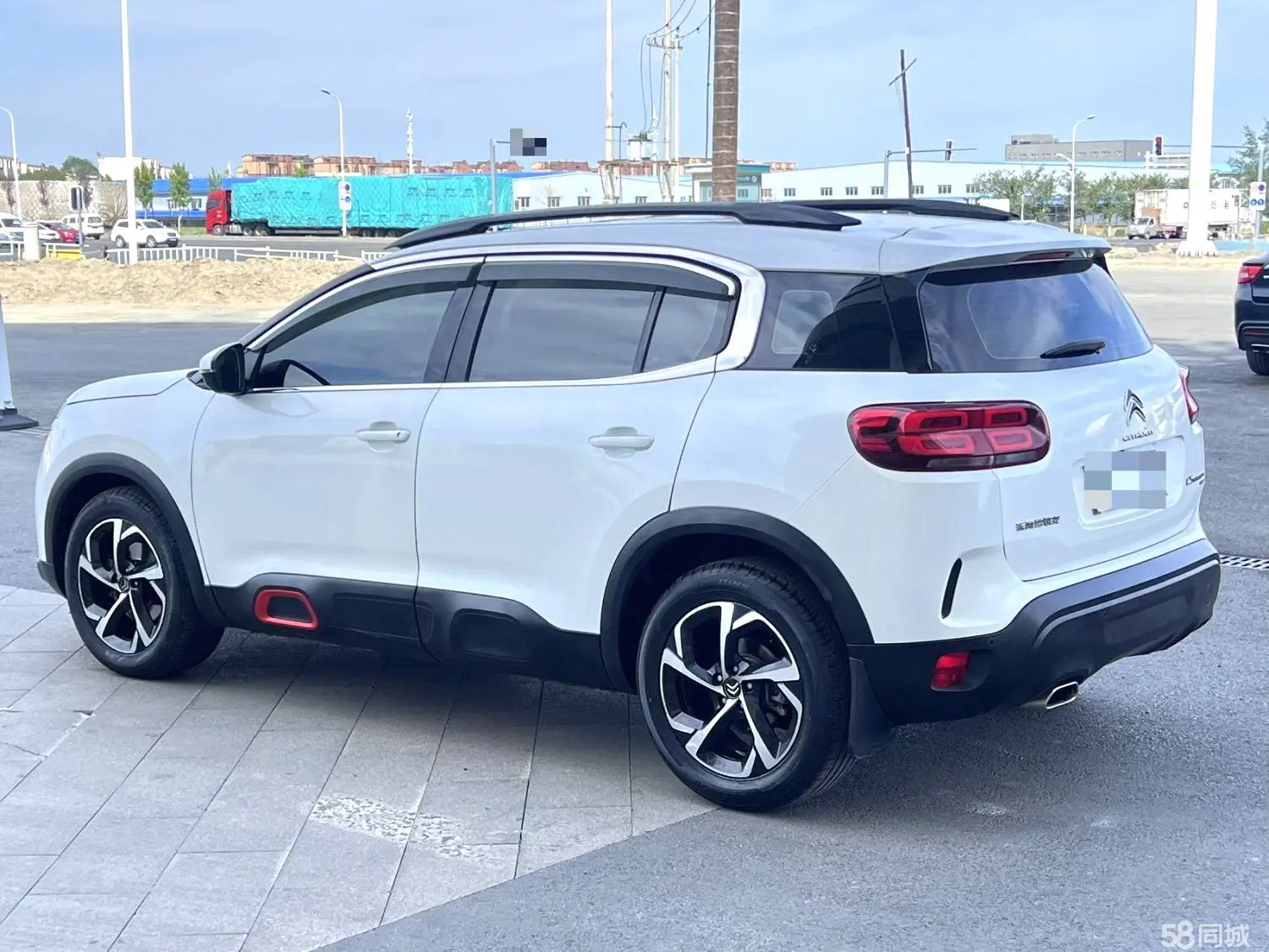Citroen C5 AIRCROSS 2018 car image #6