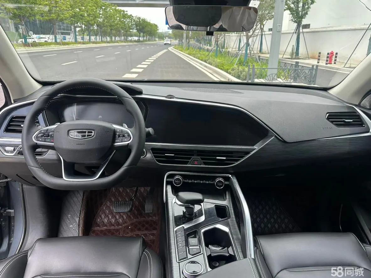 GEELY Tugella 2019 car image #6
