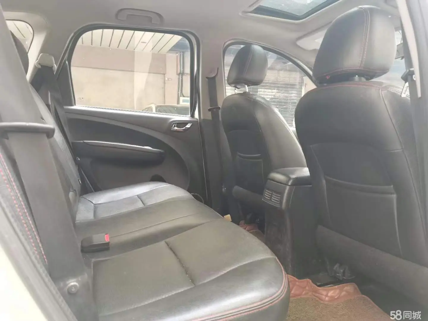 Forthing JOYEAR X5 2014 car image #6