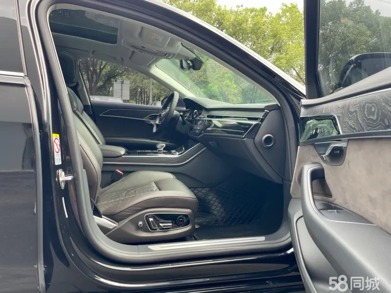 Audi A8 2019 car image #6