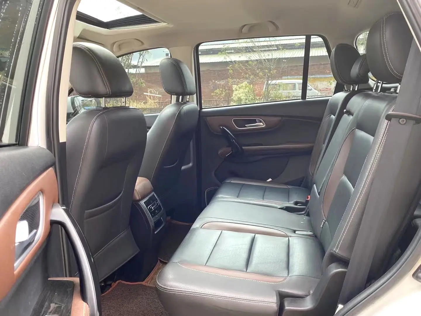 SWM斯威汽车 SWM斯威X7 2020 汽车图片 #6