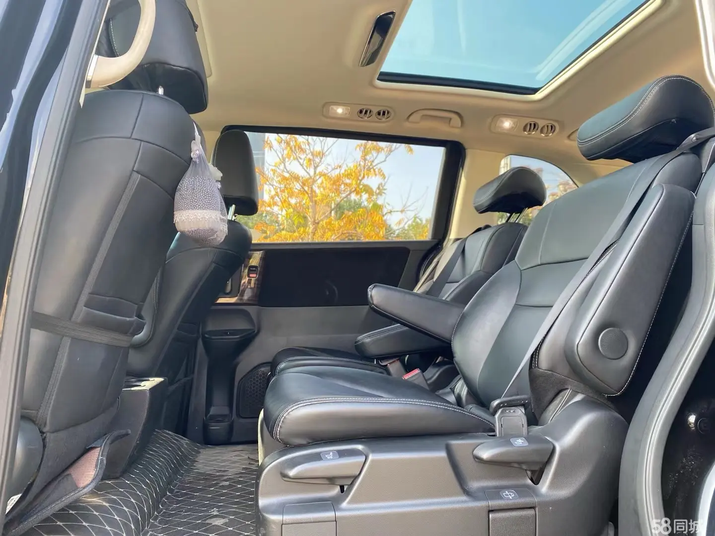 Honda Elysion 2017 #6 Honda Elysion 2017 car image #6