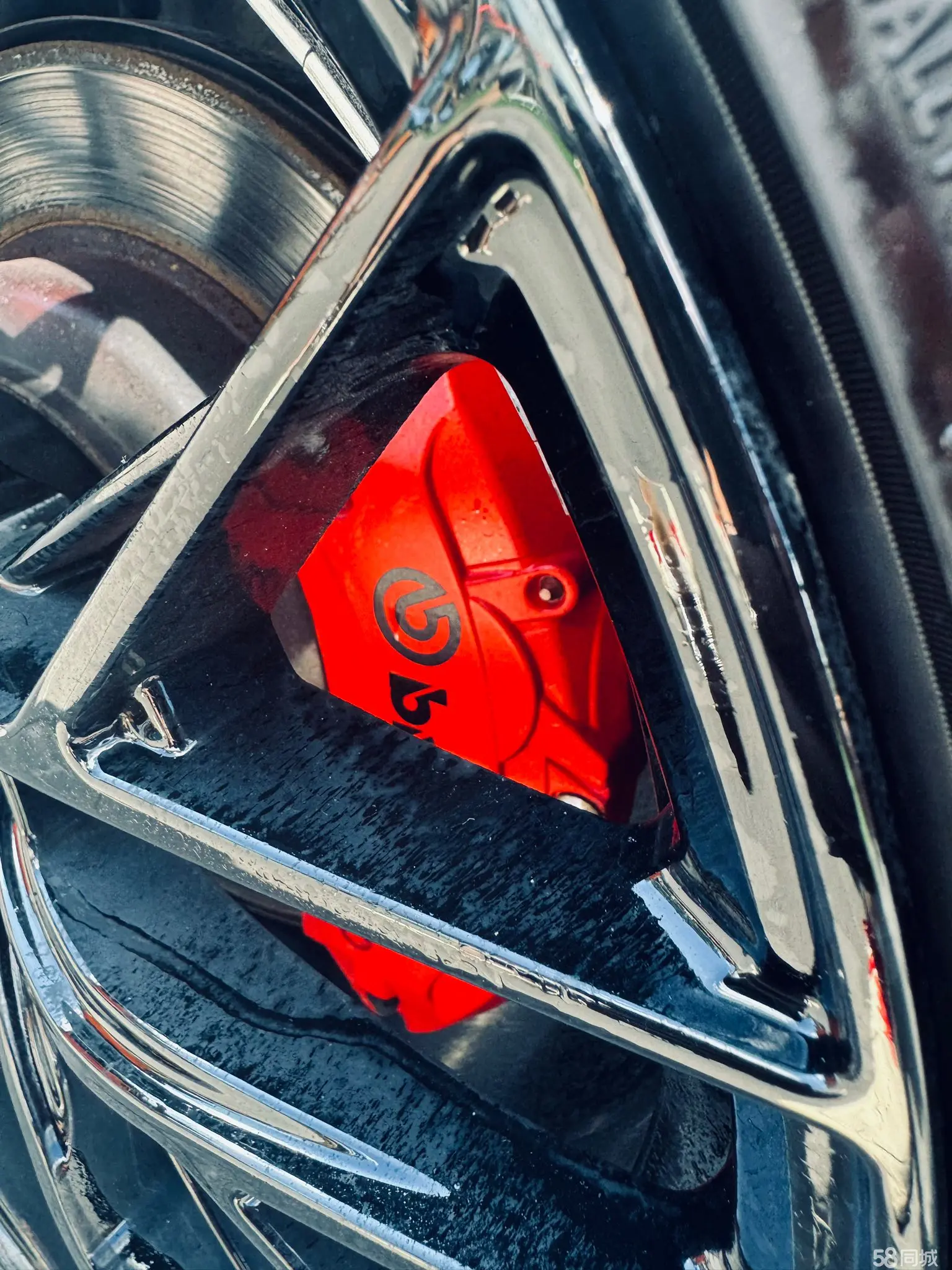 Hyundai Rohens-Coupe 2010 #6 Hyundai Rohens-Coupe 2010 car image #6