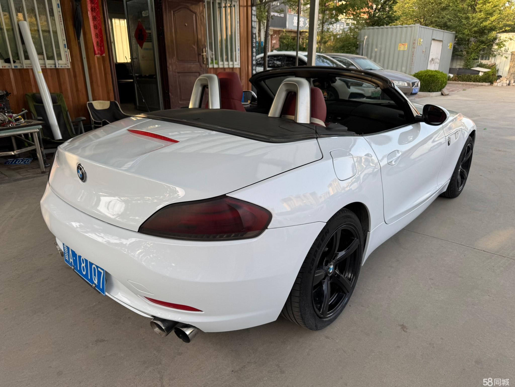 BMW Z4 2011 #6 BMW Z4 2011 car image #6