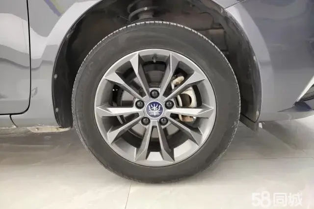 BYD Qin 2020 #6 BYD Qin 2020 immagine di auto #6