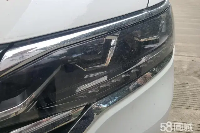 Volkswagen Viloran 2022 car image #6