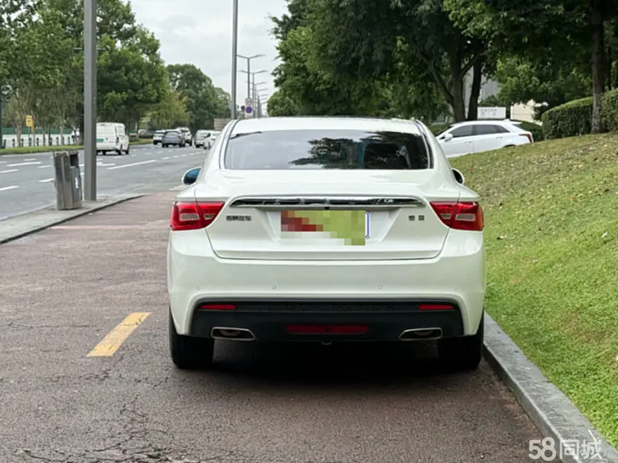 GEELY Ulion 2016 immagine di auto #6