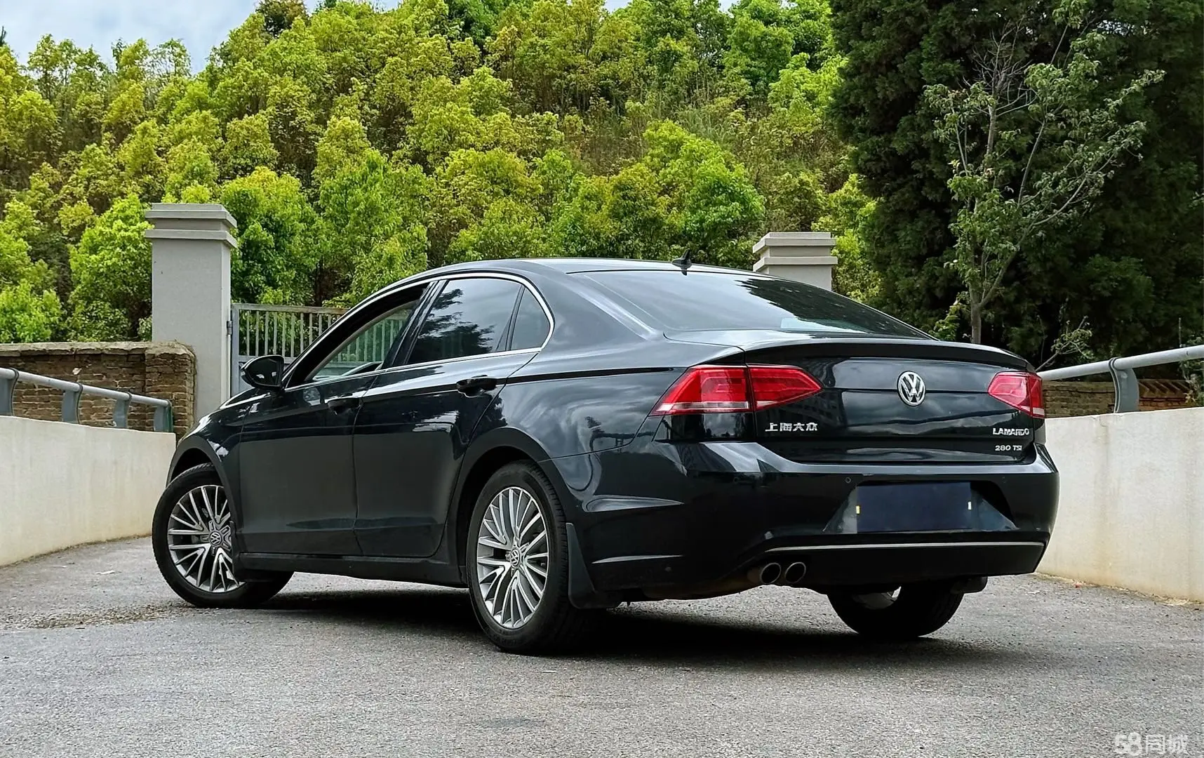 Volkswagen Lamando 2015 immagine di auto #6