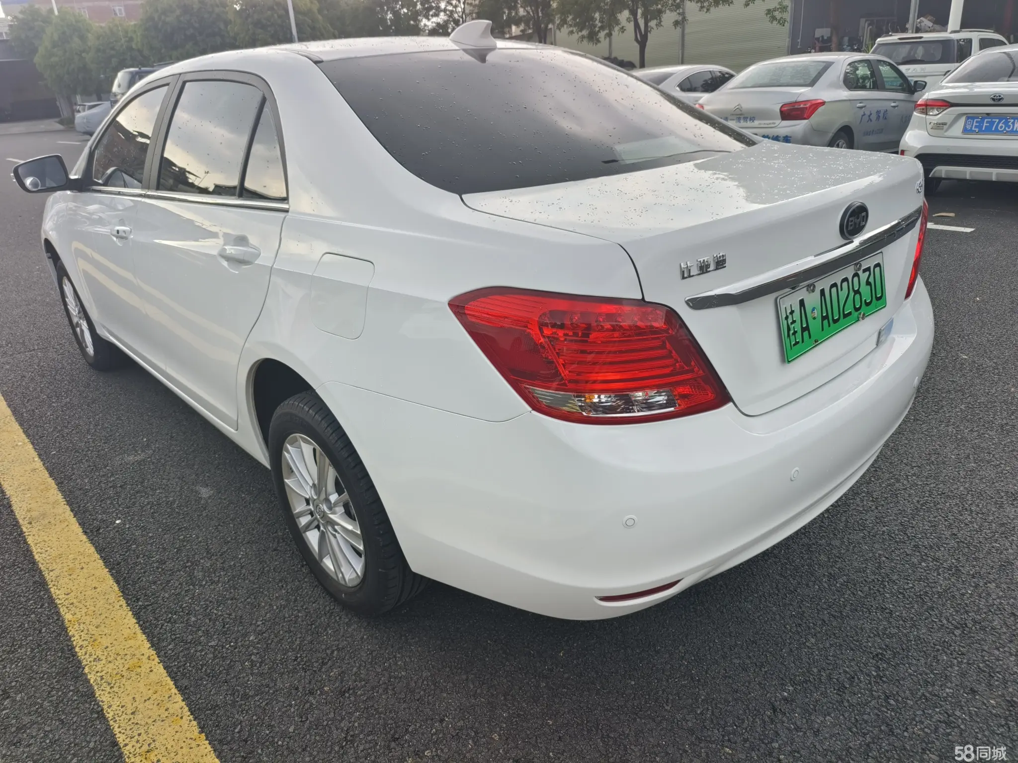 BYD e5 2018 car image #6