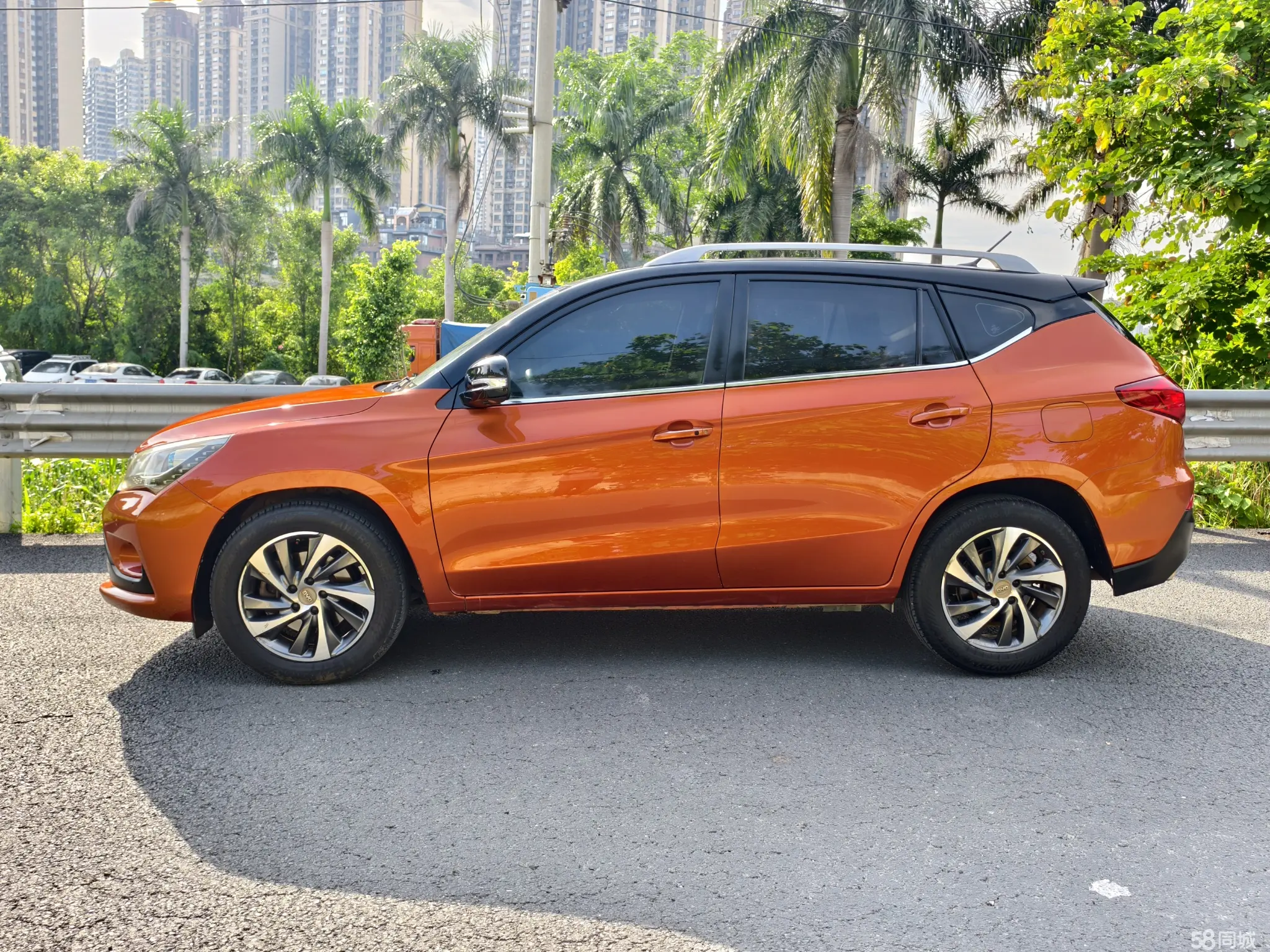 BYD Song 2016 car image #6