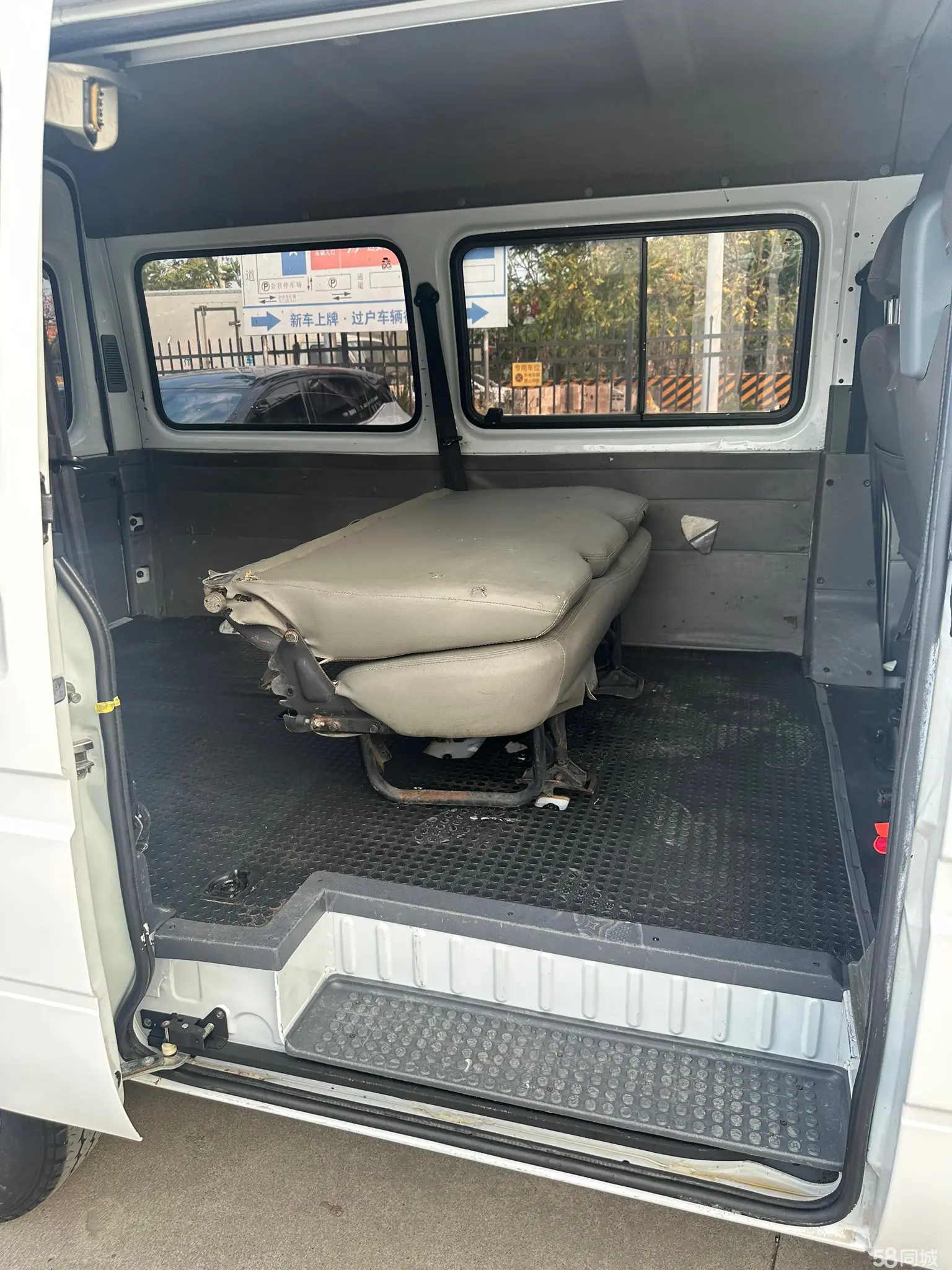 Ford Transit Classic 2016 car image #6