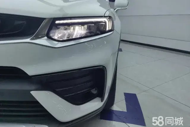 GEELY Tugella 2019 #6 GEELY Tugella 2019 car image #6