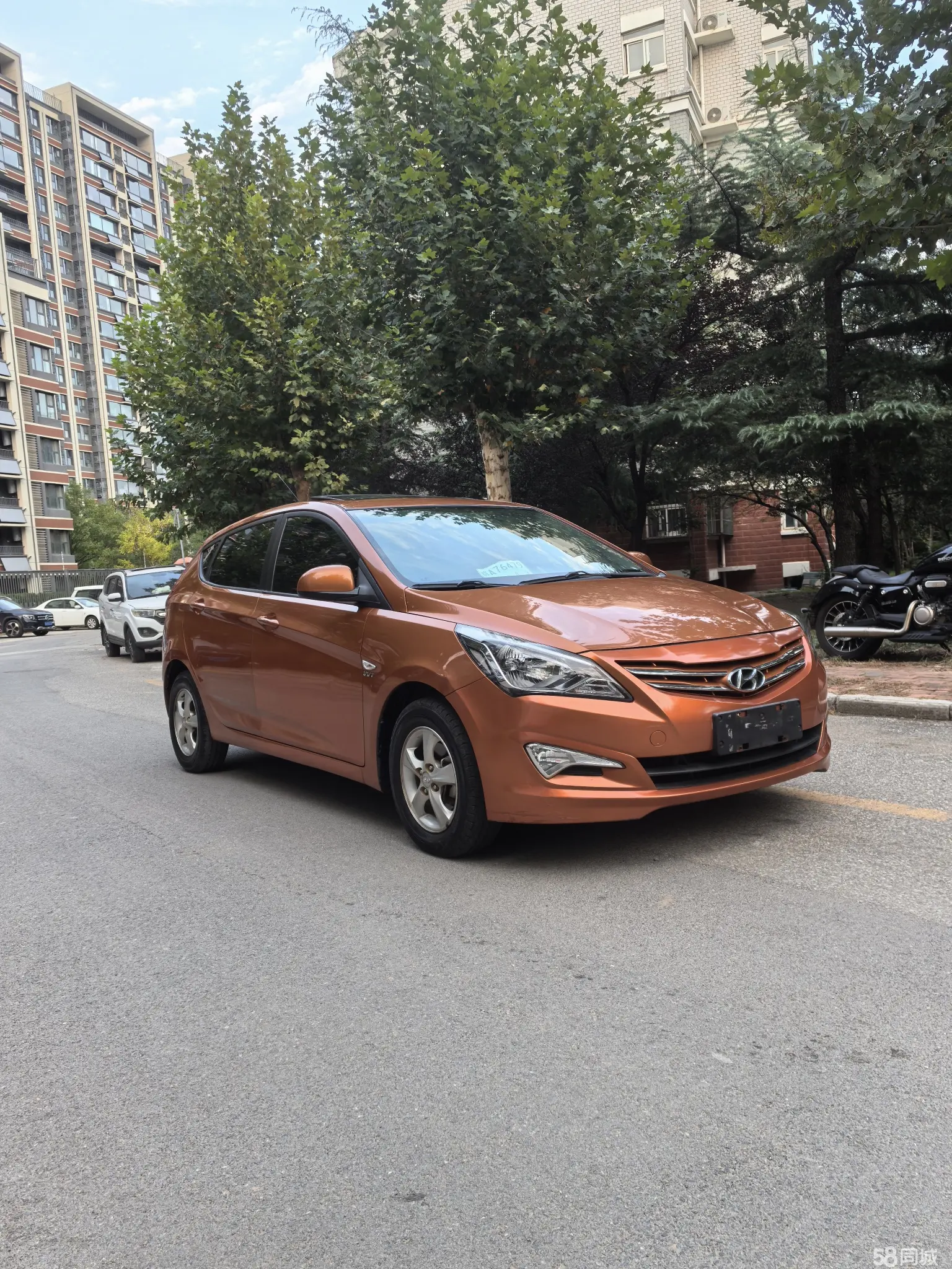 Hyundai Reina Hatchback 2014 #6 Hyundai Reina Hatchback 2014 car image #6