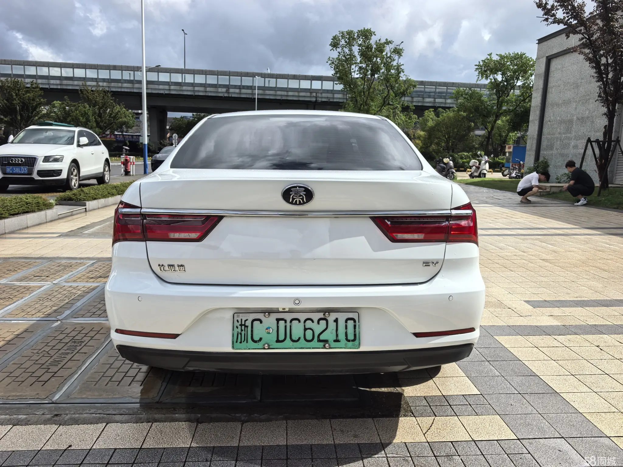 BYD Qin New Energy 2021 car image #6