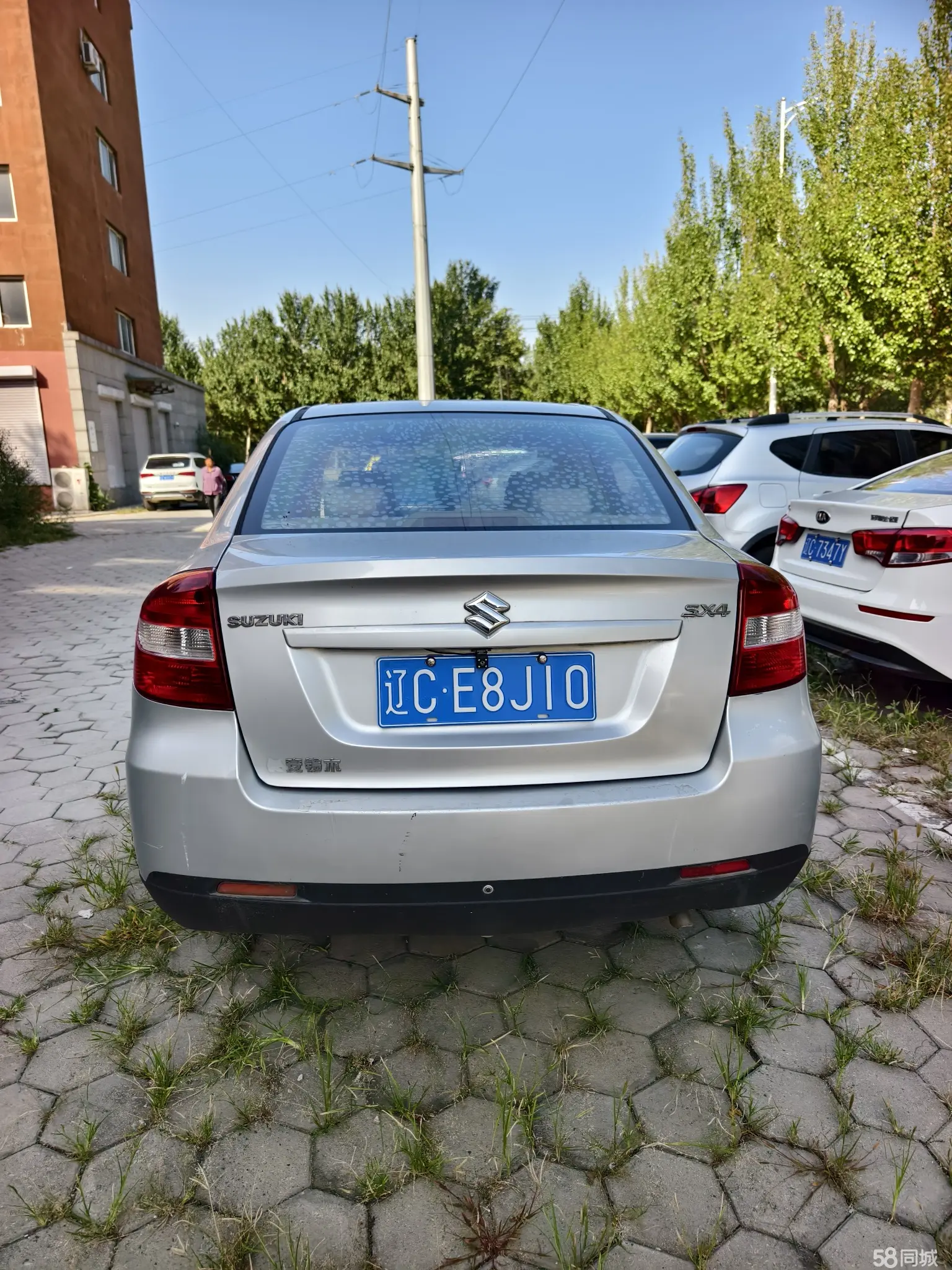 Suzuki SX4 Sedan 2011 imagem de carro #6