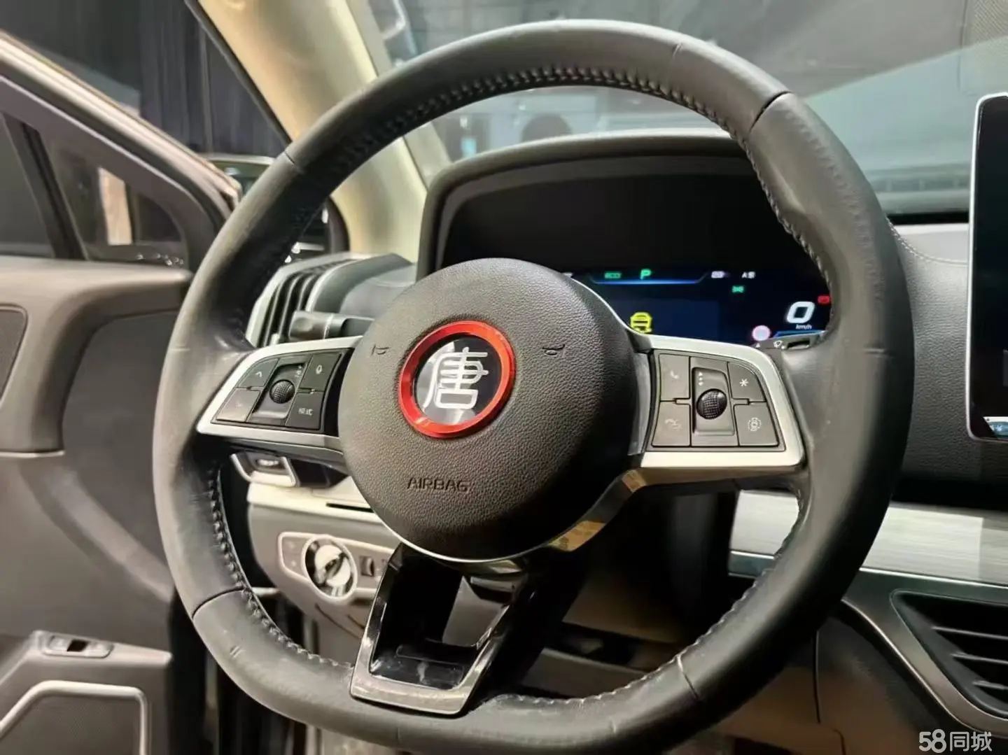 BYD Tang 2019 car image #6