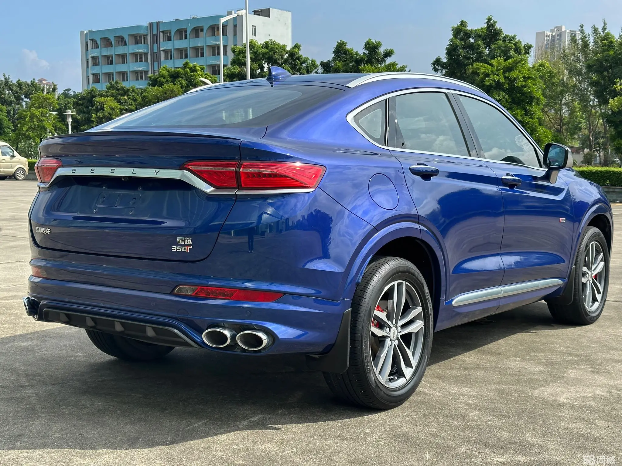 GEELY Tugella 2019 #6 GEELY Tugella 2019 car image #6