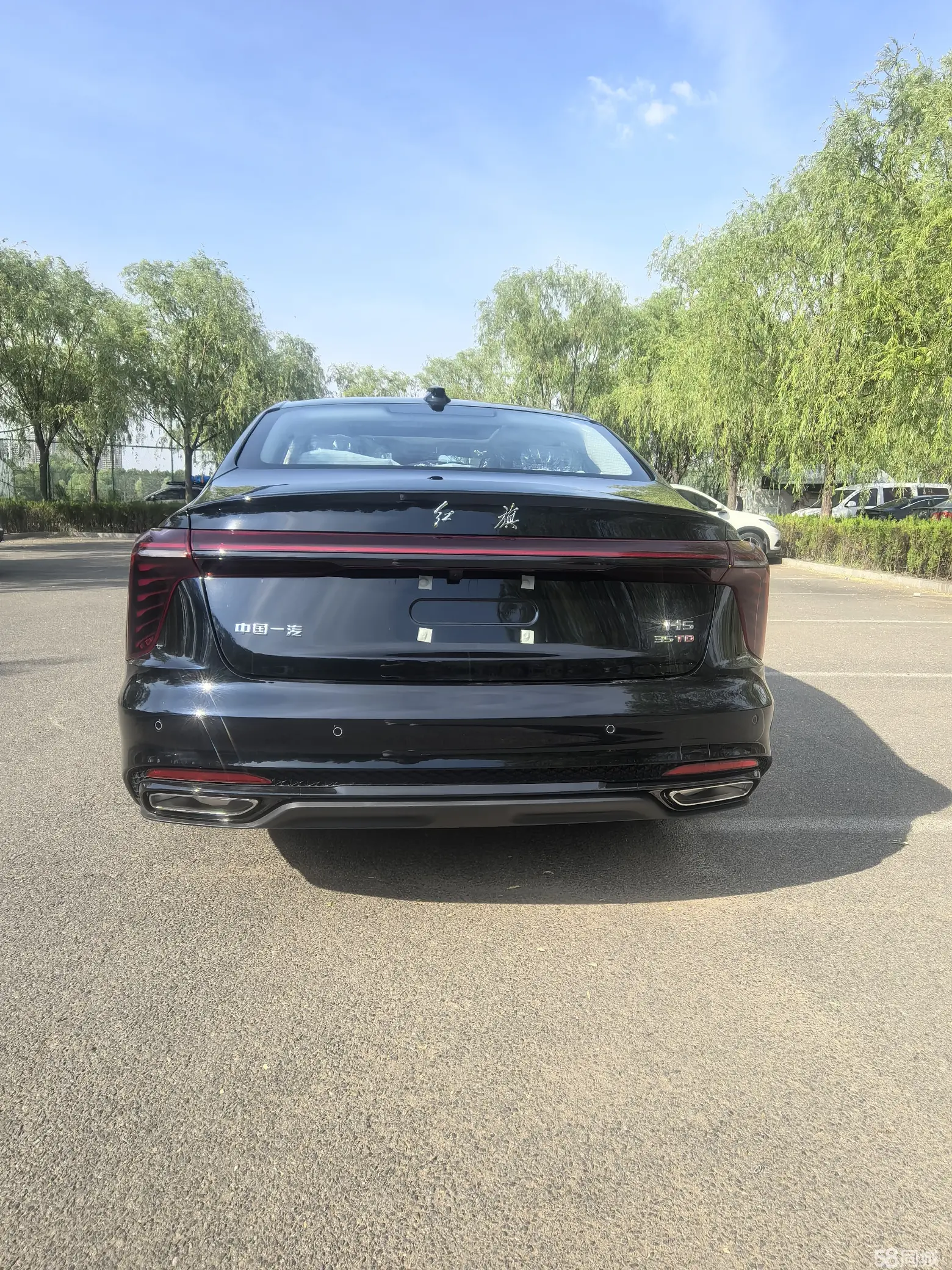 HongQi H5 2025 #6 HongQi H5 2025 car image #6