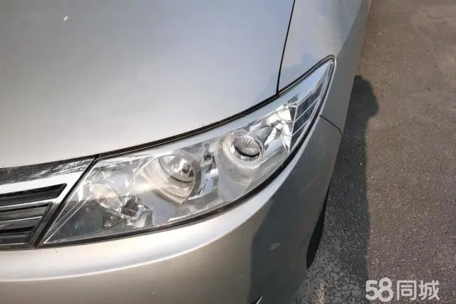 BYD M6 2015 car image #6