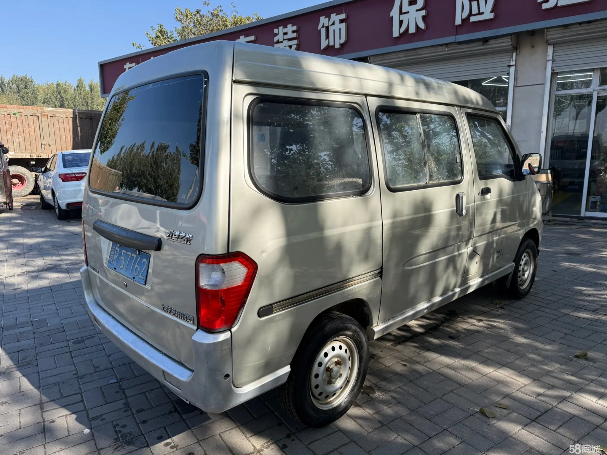 五菱汽车 五菱荣光新卡房车 2012 汽车图片 #6