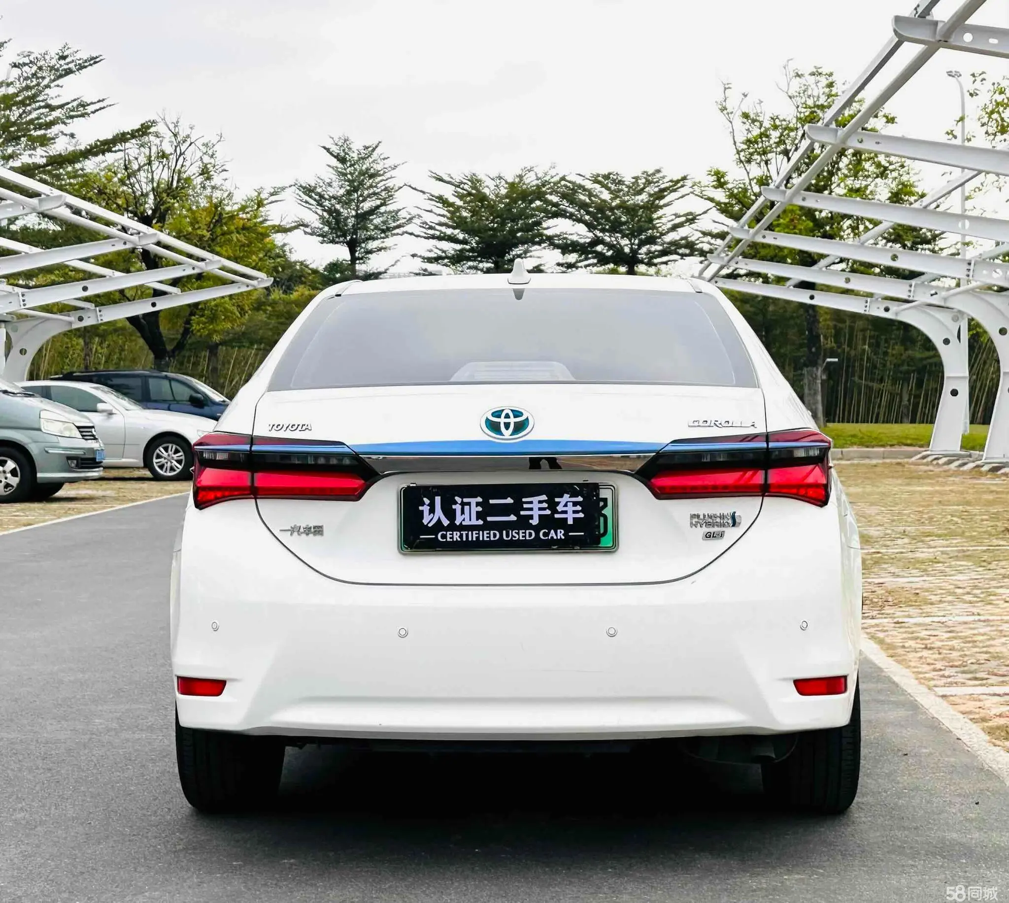 Toyota Corolla Hybird E+ 2019 immagine di auto #6