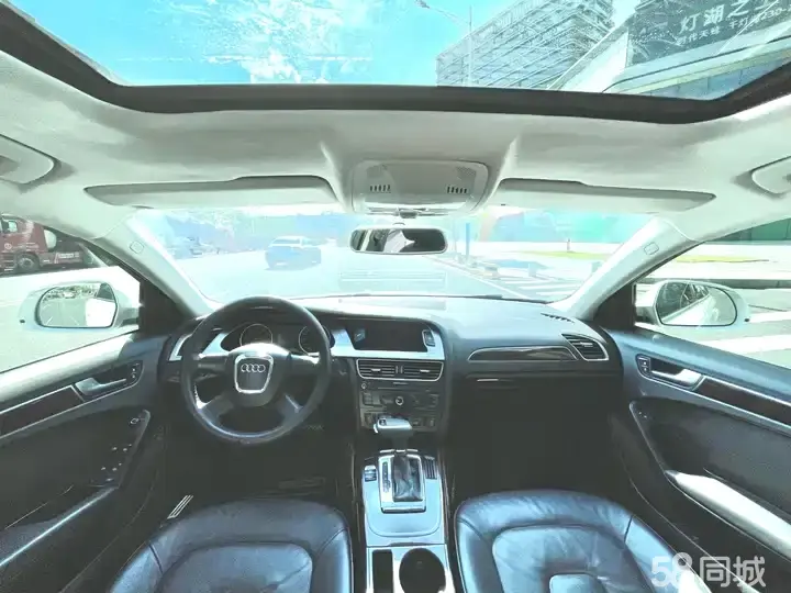 Audi A4 2010 car image #6