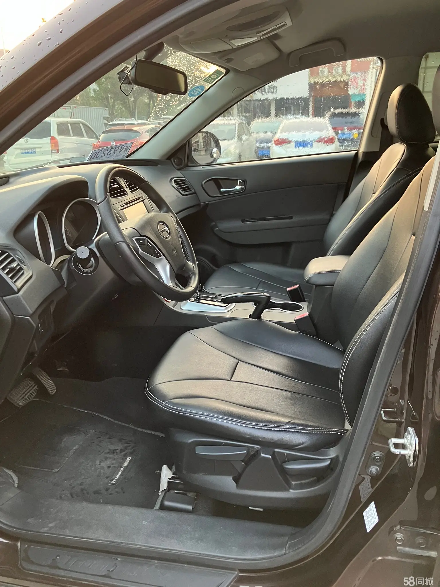 GAC Trumpchi GS5 2015 #6 GAC Trumpchi GS5 2015 car image #6