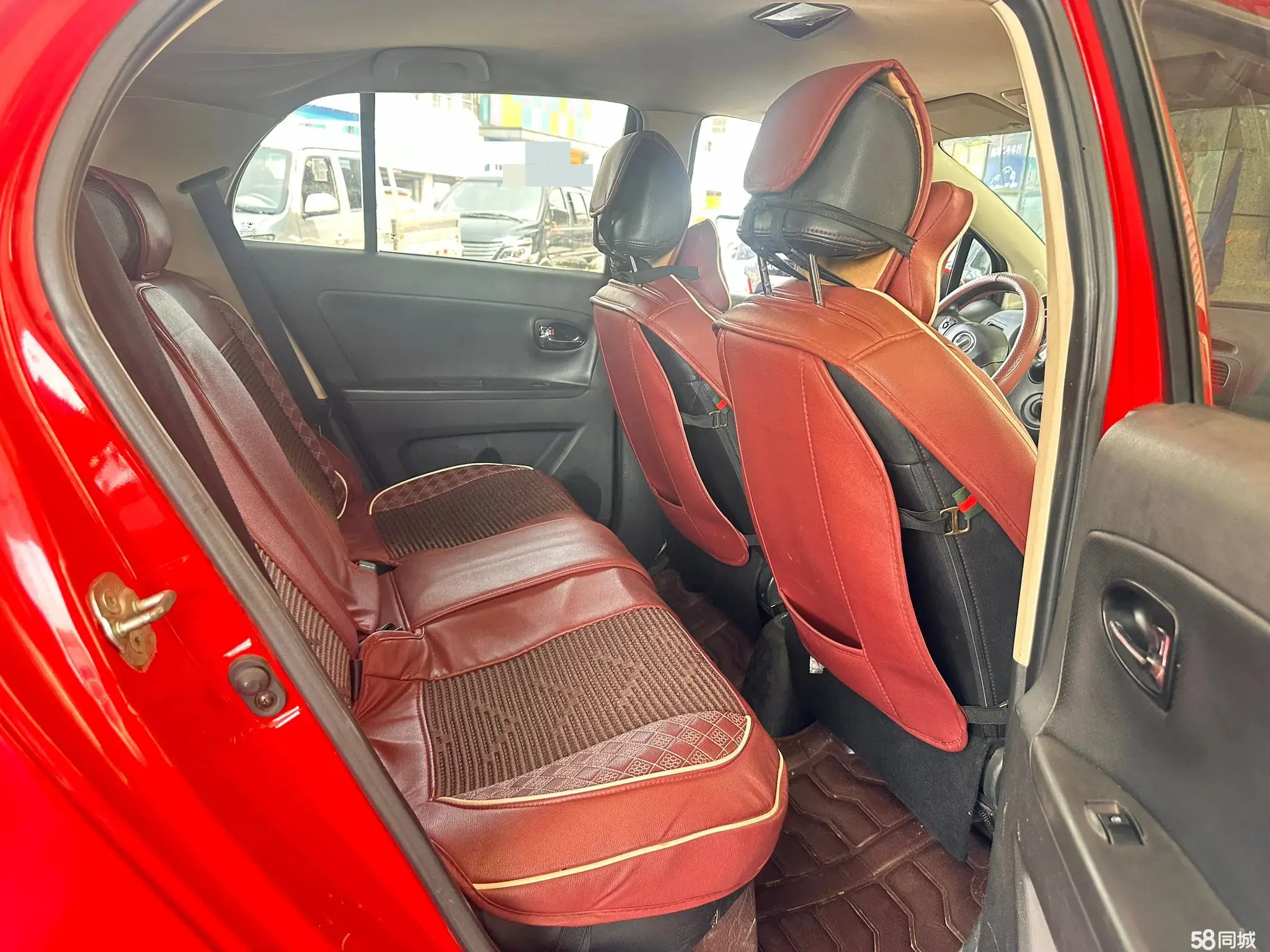 Great Wall C20R 2012 car image #6