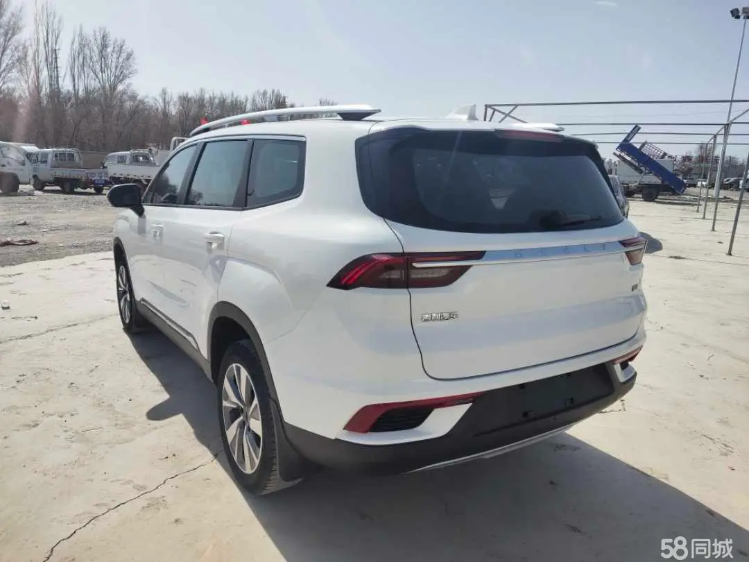 GEELY Okavango 2021 car image #6