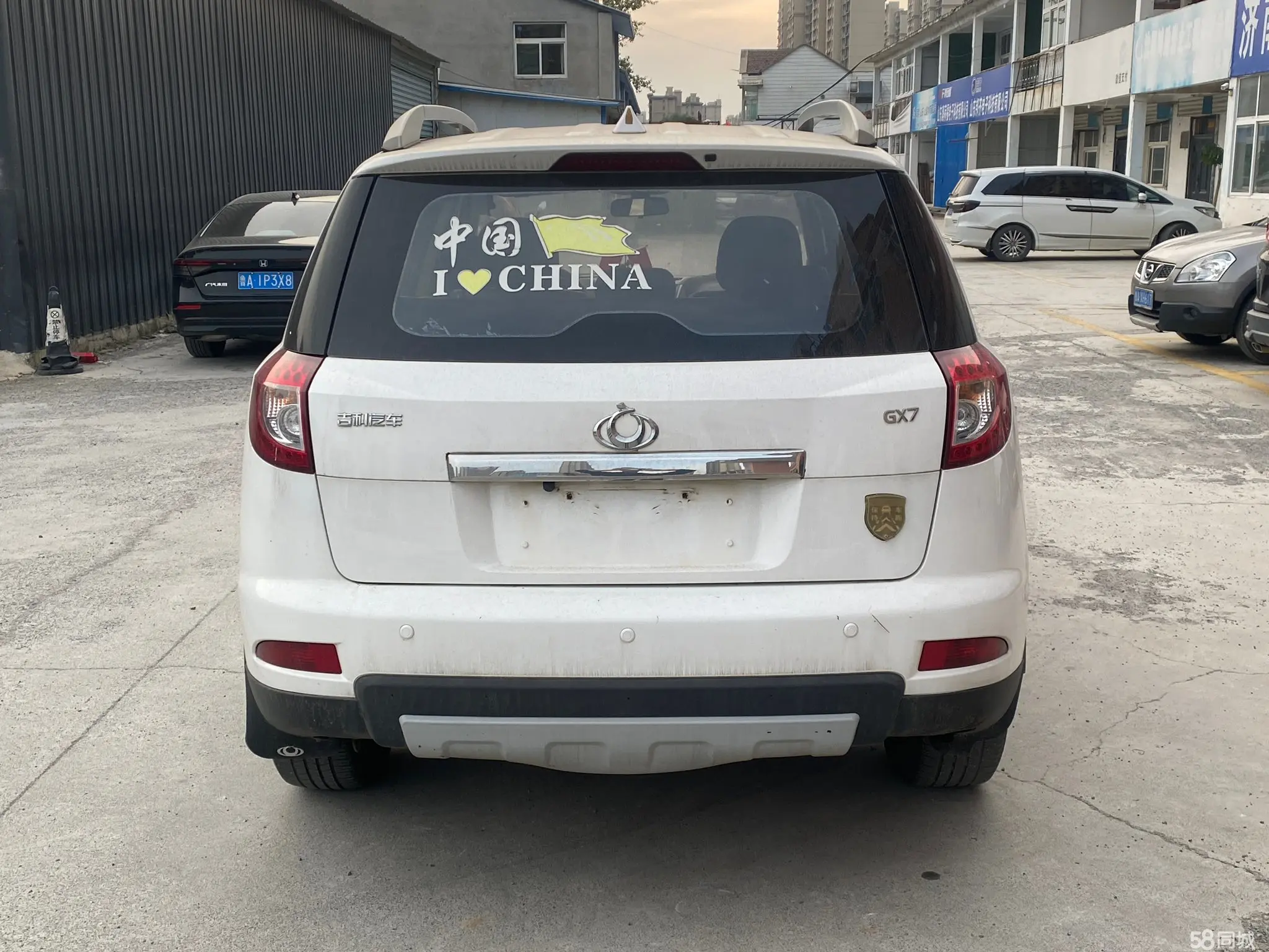 GEELY GX7 2014 car image #6