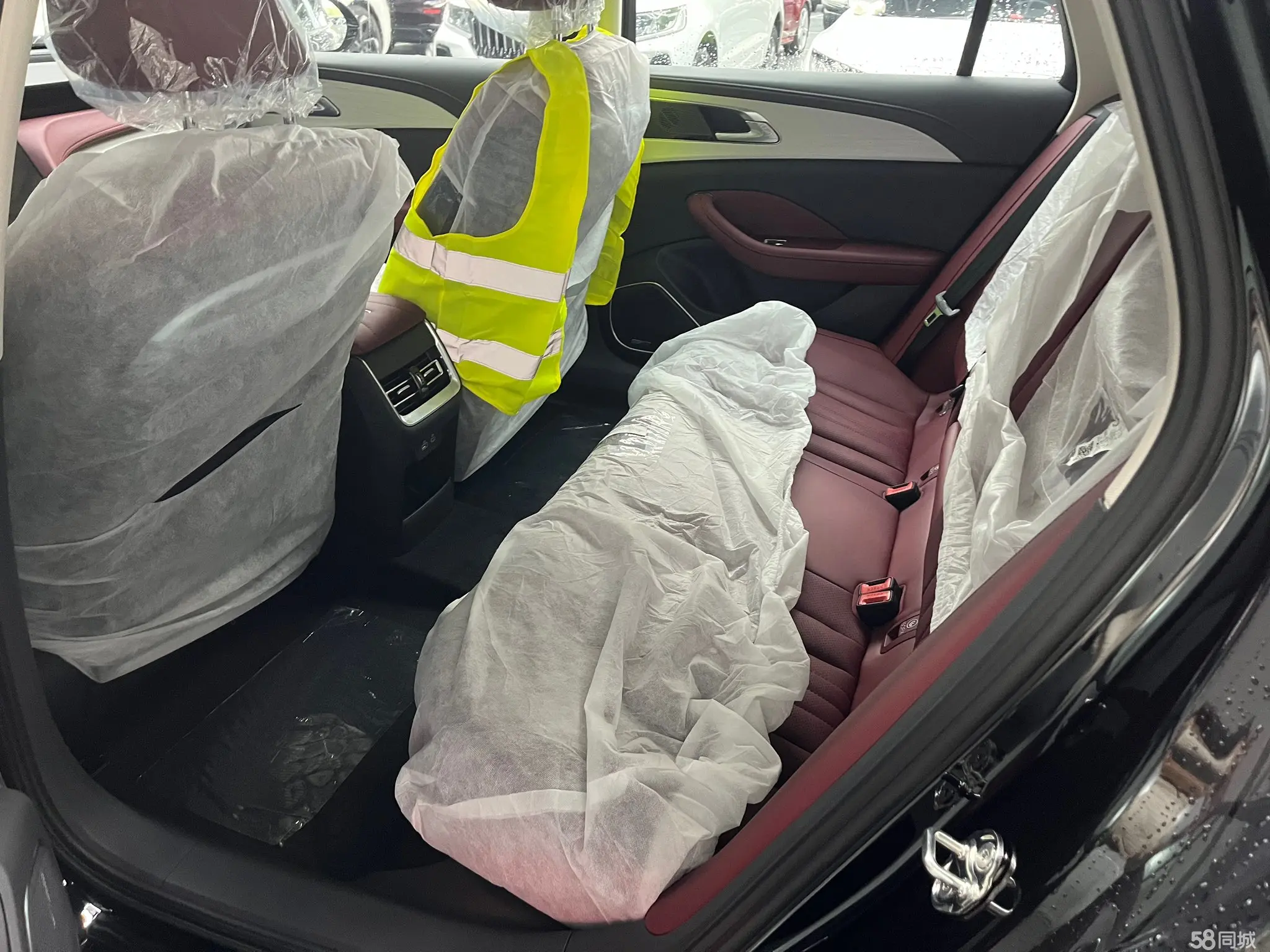 HongQi H5 2025 car image #6