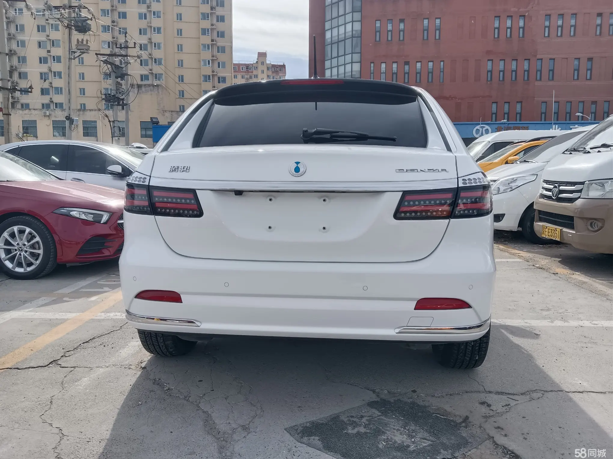 Denza DENZA 2017 صورة سيارة #6