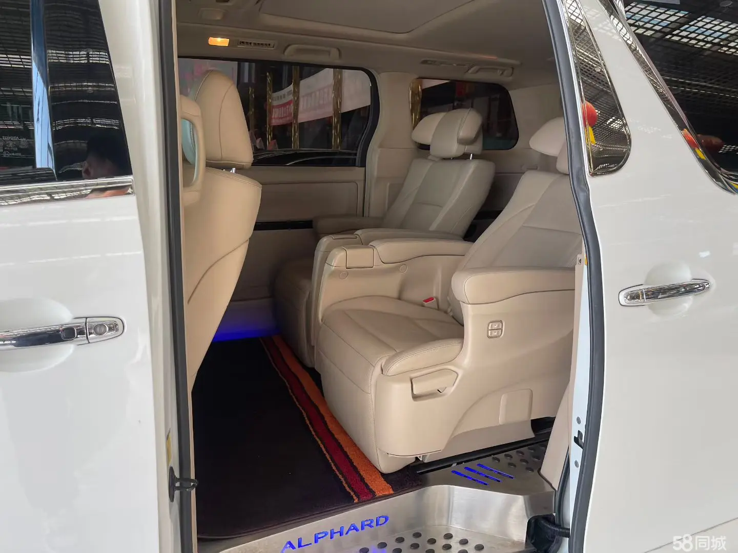 丰田 埃尔法 2013 汽车图片 #6