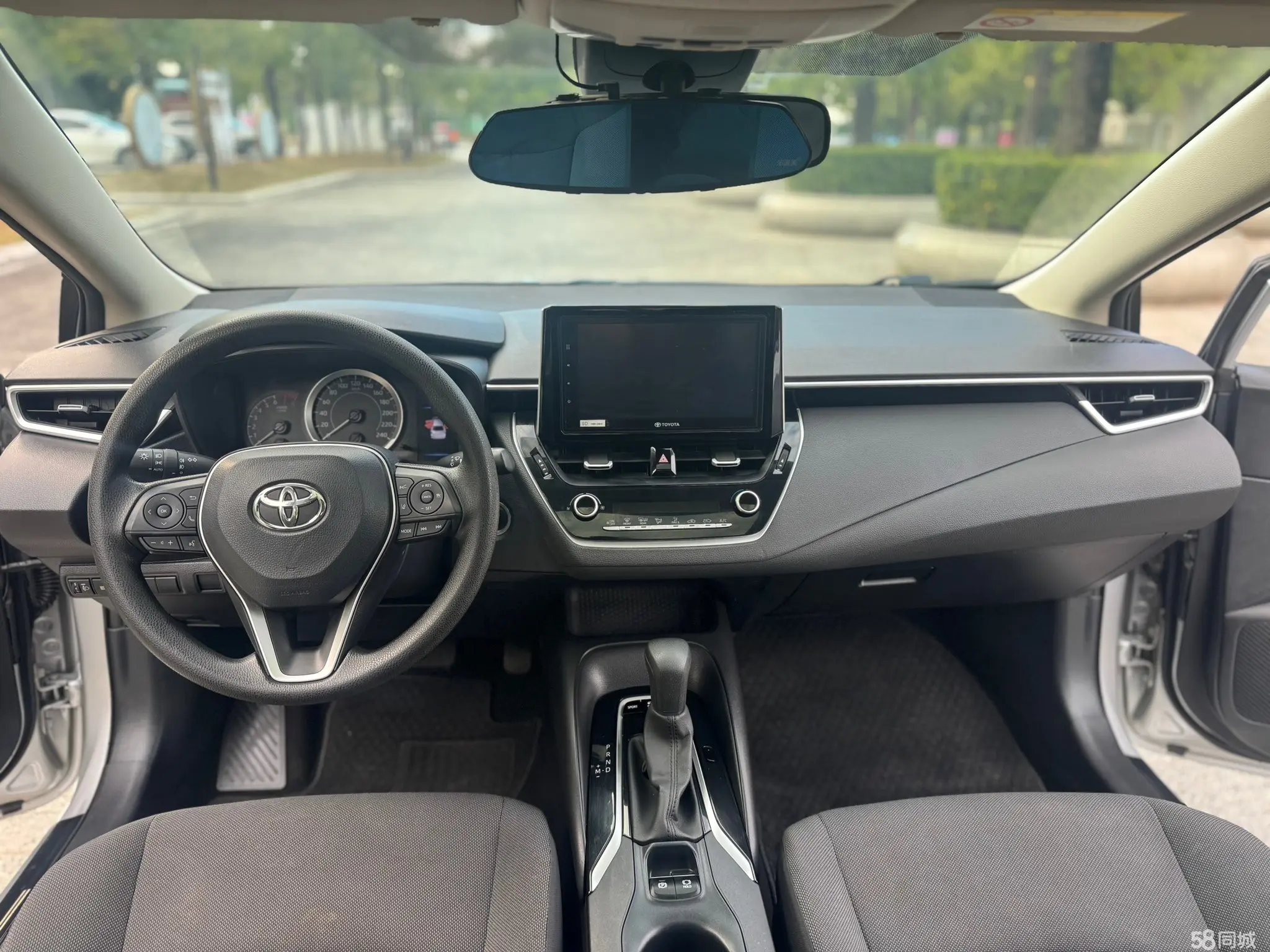 Toyota Corolla 2020 car image #6