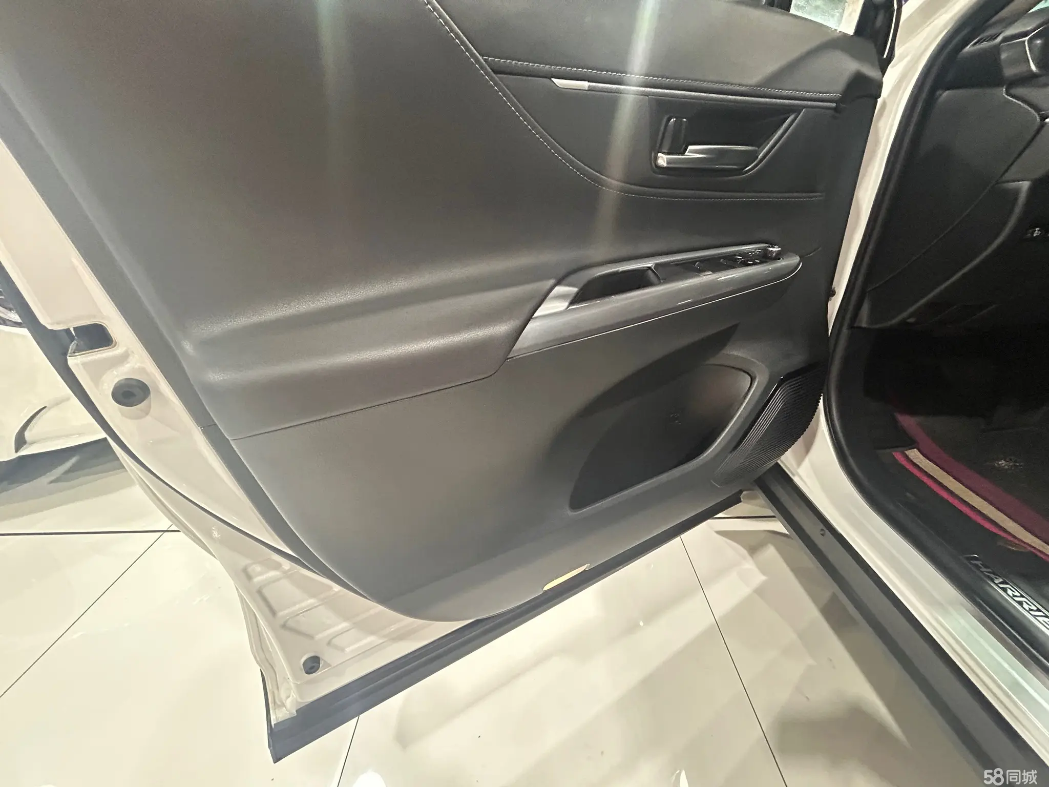 Toyota Harrier 2021 imagem de carro #6