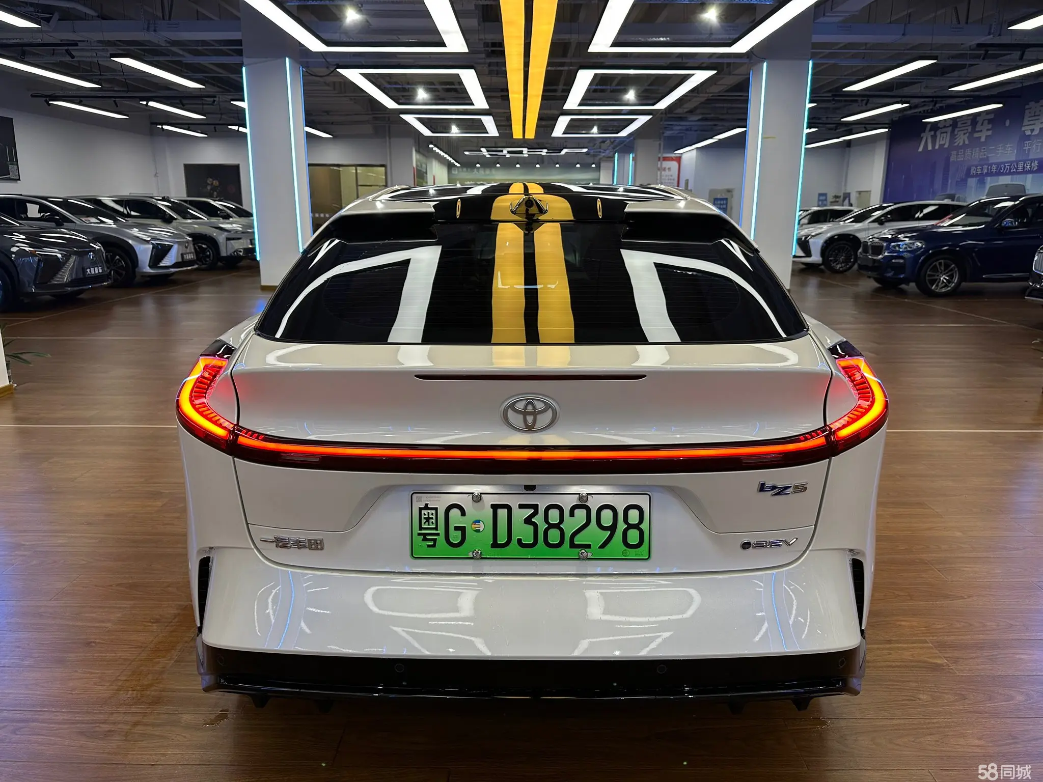 Toyota bZ5 2025 #6 Toyota bZ5 2025 car image #6