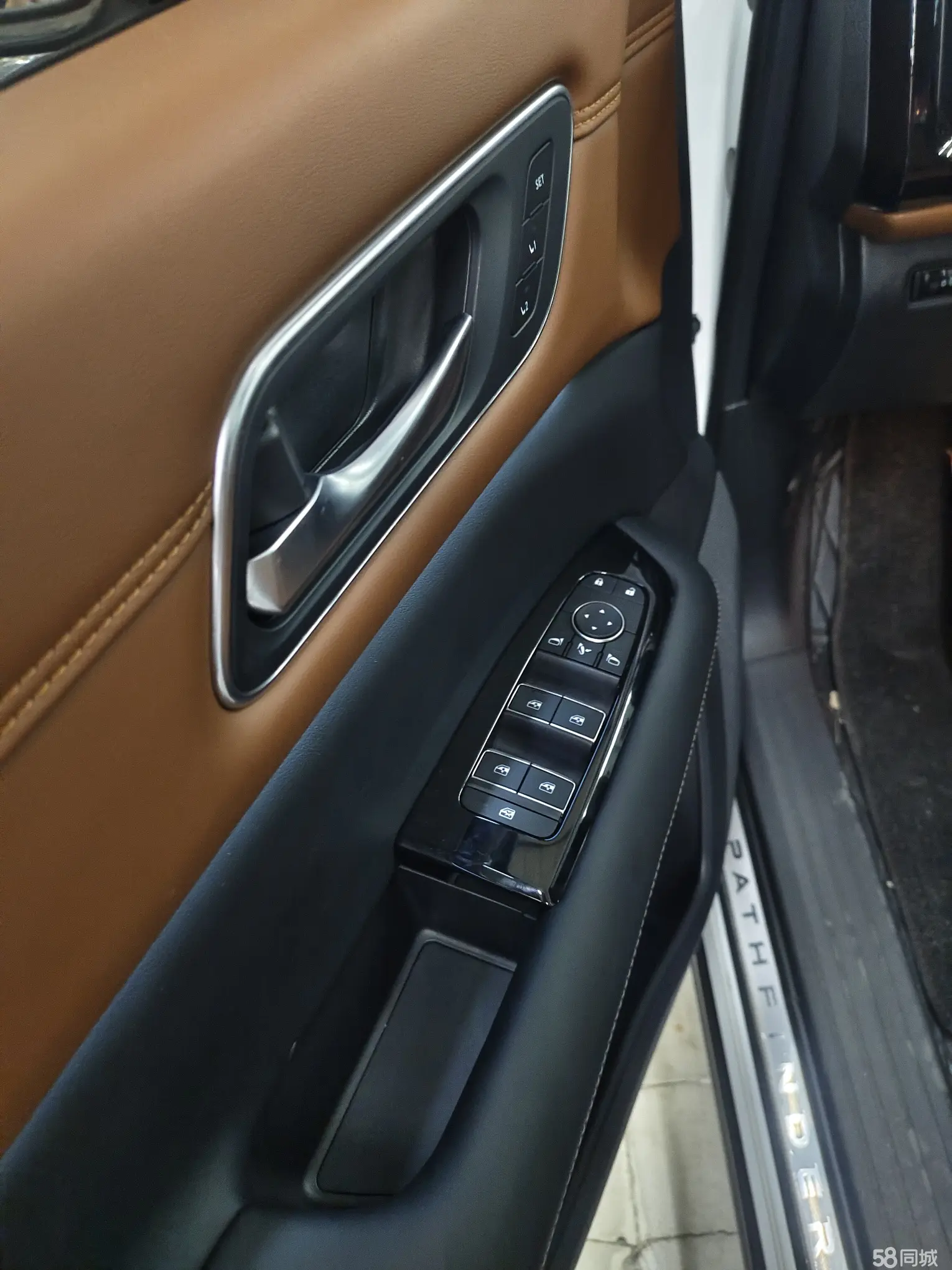 Nissan Pathfinder 2024 car image #6