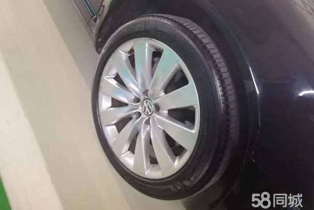 Volkswagen Pheaton 2012 immagine di auto #6