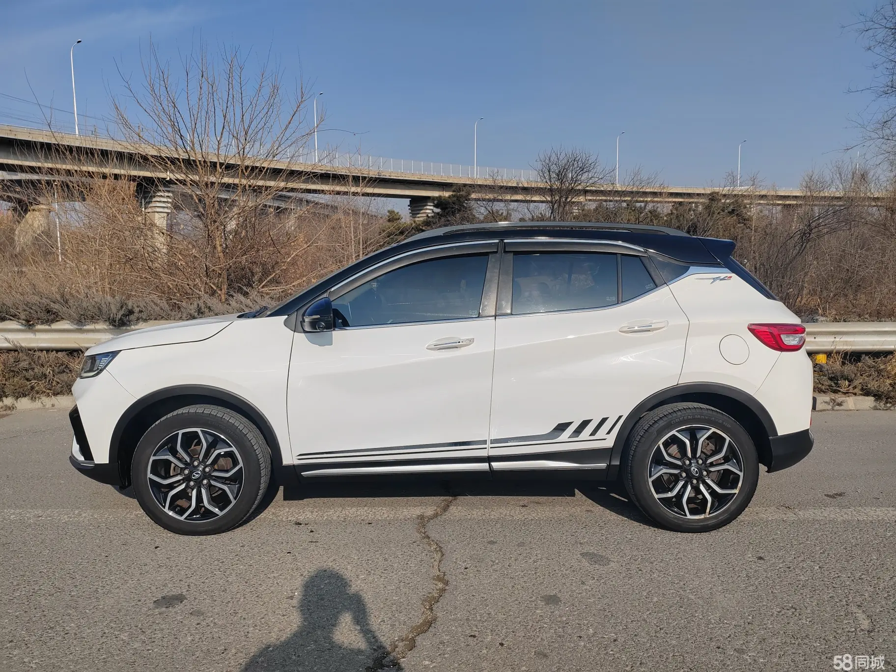 Soueast DX5 2019 car image #6