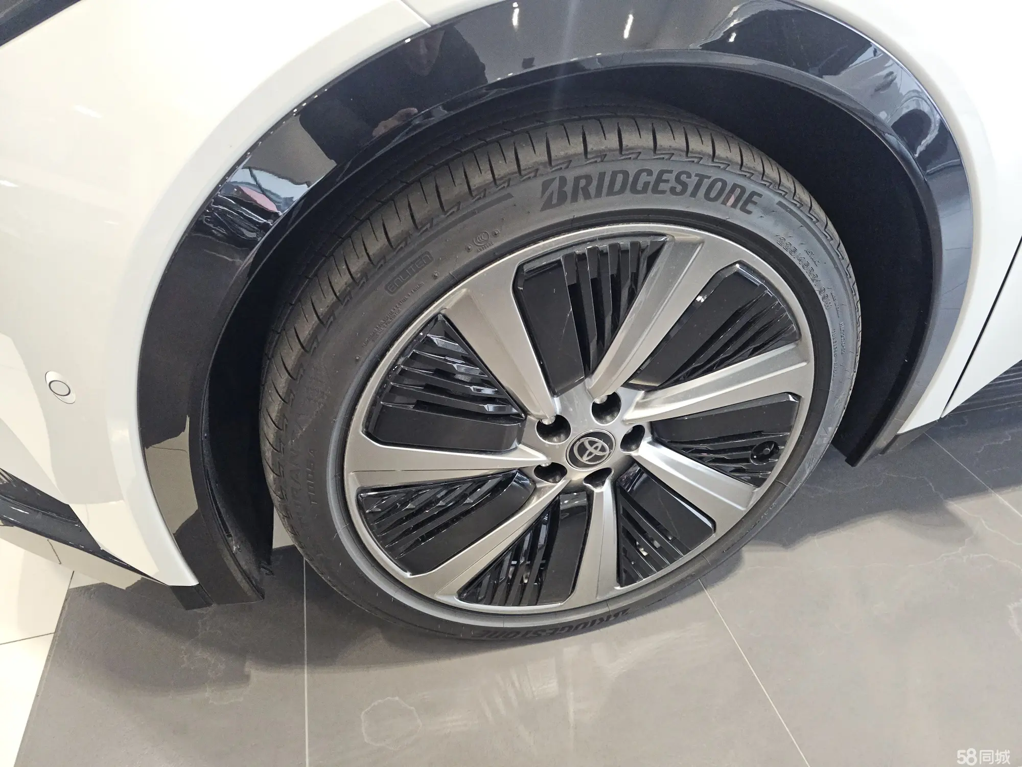 Toyota bZ5 2025 #6 Toyota bZ5 2025 car image #6