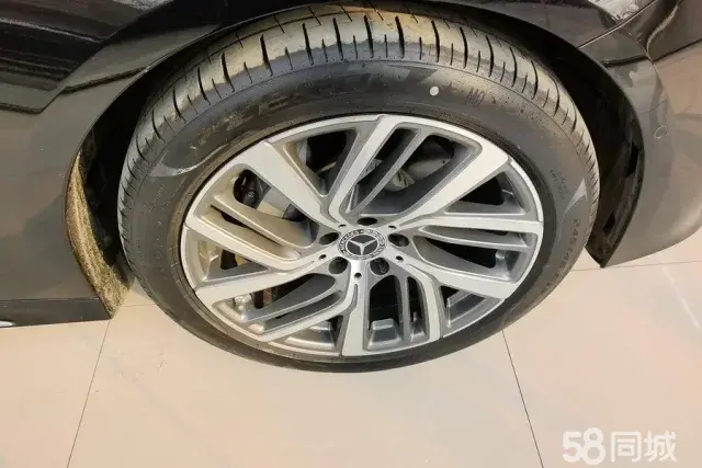 Mercedes-Benz E Class 2025 car image #6