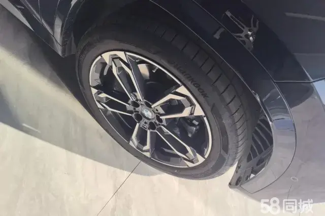 BMW X1 2024 car image #6