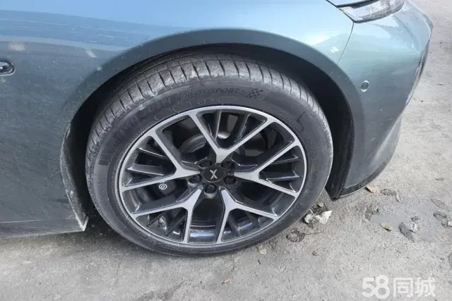 Xpeng P7 2023 image de voiture #6