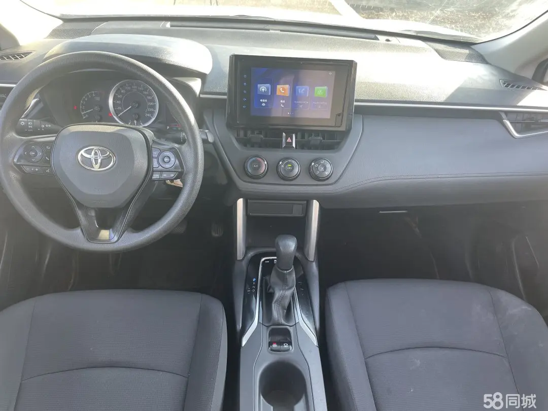 Toyota Corolla Cross 2022 #6 Toyota Corolla Cross 2022 car image #6