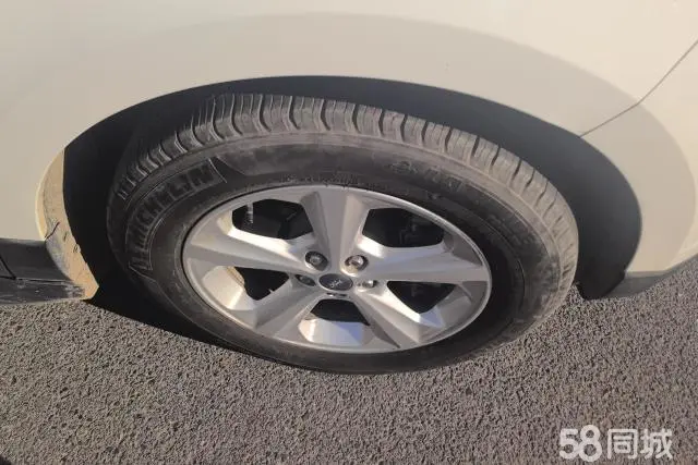 Ford Edge 2019 изображение автомобиля #6