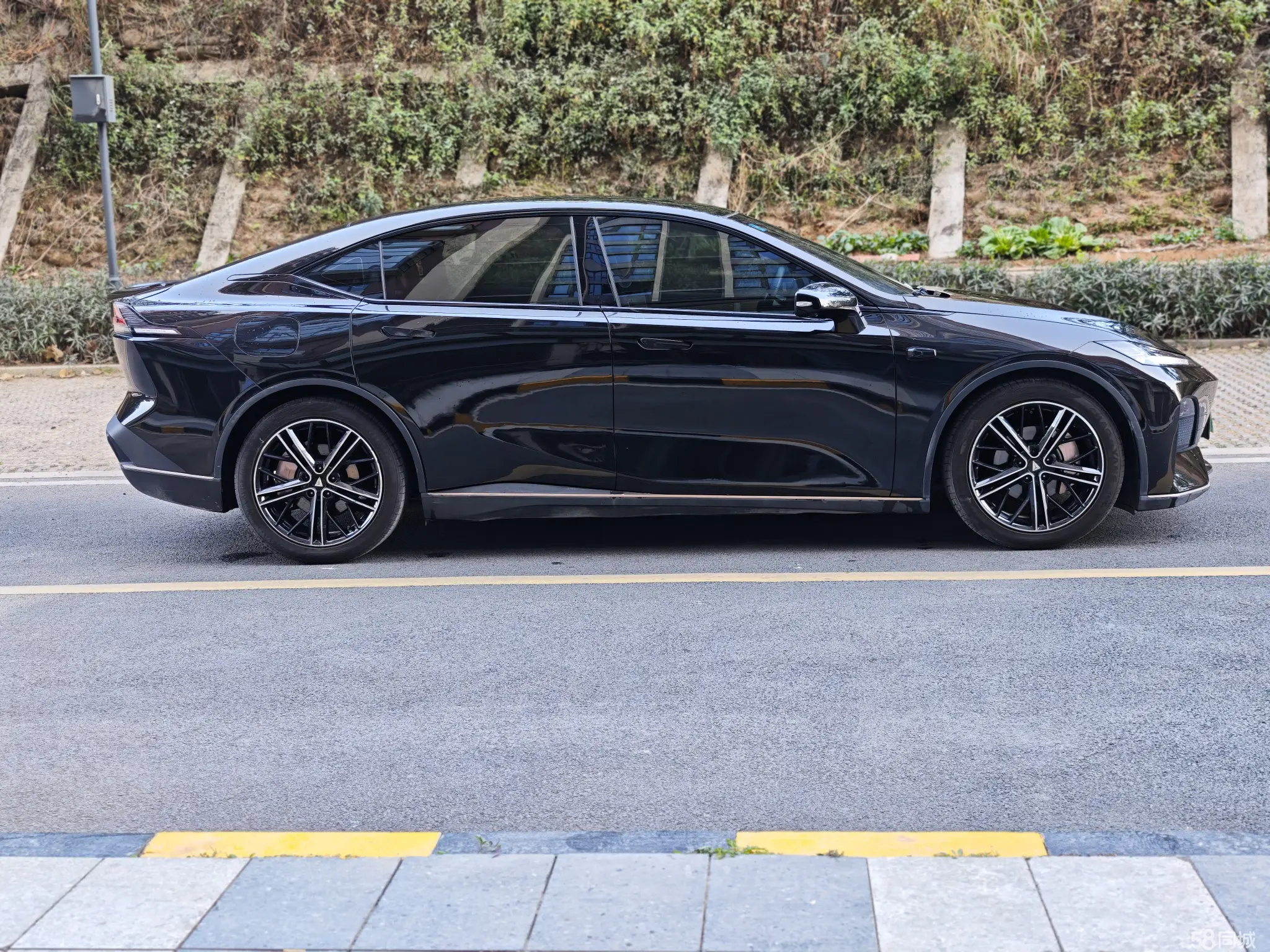 Deepal SL03 2022 car image #6