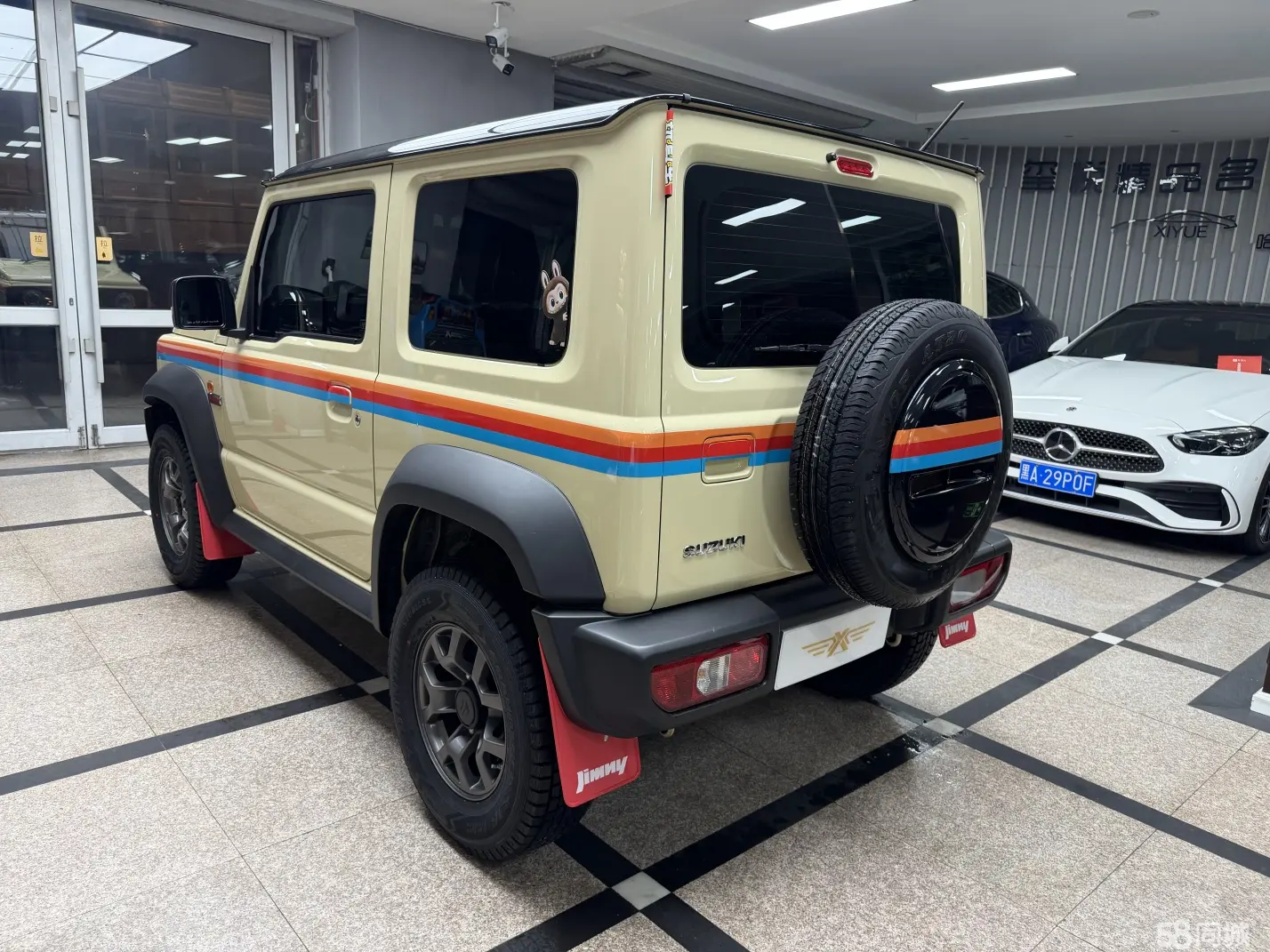 Suzuki 2010 car image #6