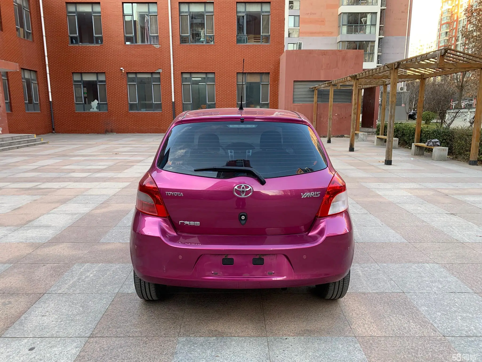 Toyota Yaris 2013 #6 Toyota Yaris 2013 car image #6